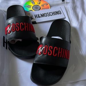 H&M collab with the Iconic brand Moschino by Jeremy Scott SOLD OUT in seconds📺